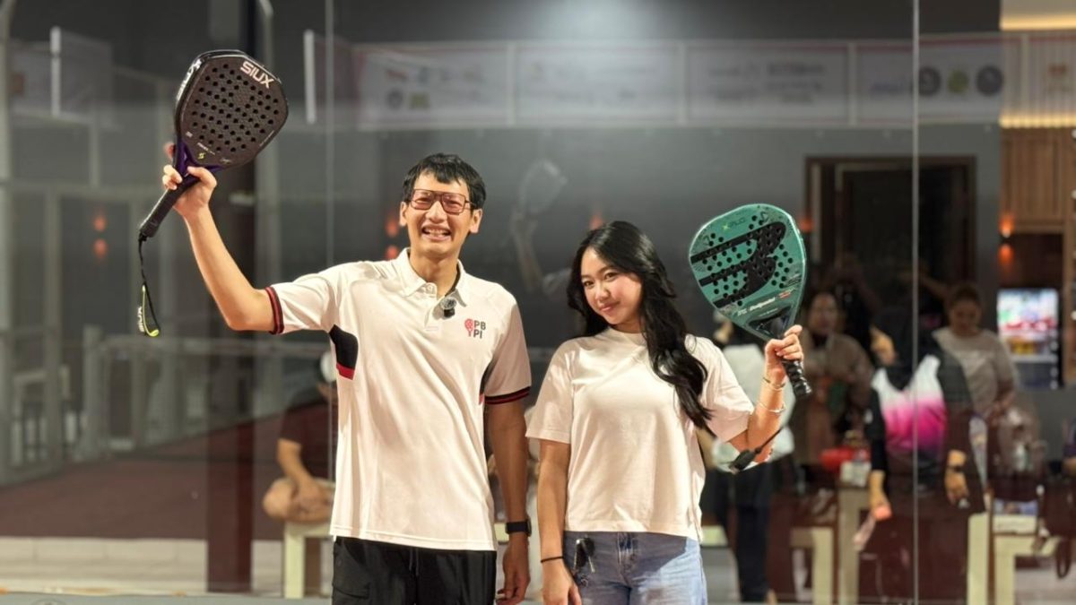 Aubry dan Perwakilan PBPI Pusat, Okky Yonda saat membuka secara resmi pertandingan Aubry Padel Open 2026 Samarinda (Foto : Fdy)